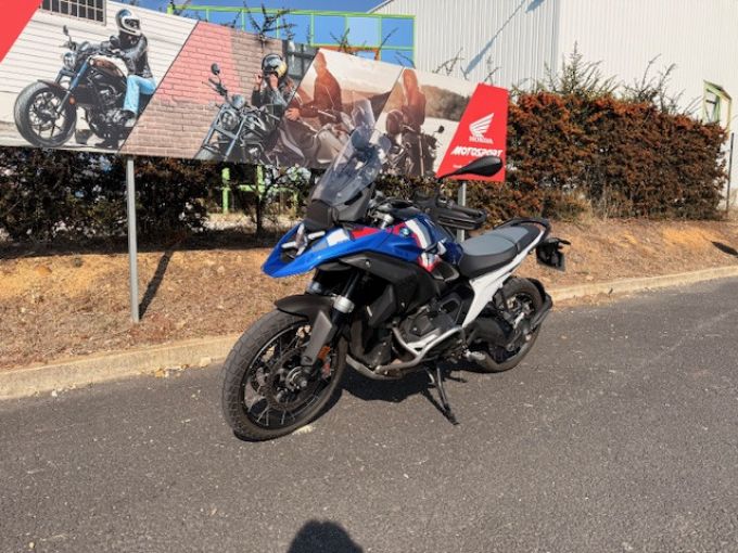 BMW R 1300 GS ADVENTURE 4
