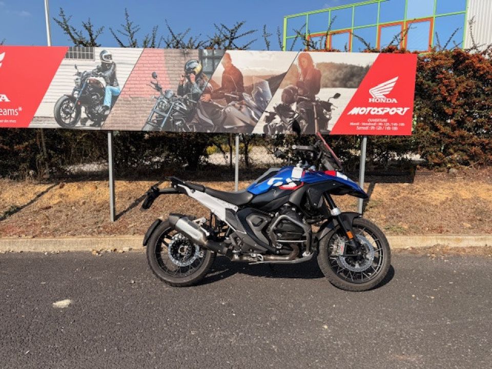 BMW R 1300 GS ADVENTURE 4