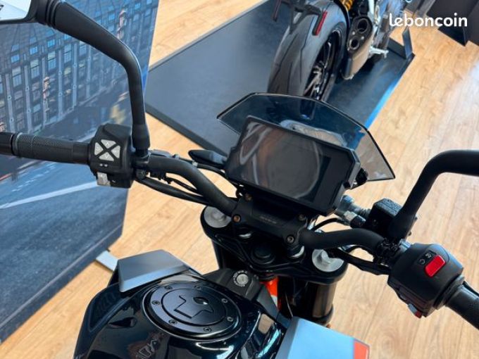 KTM 390 DUKE ABS 4