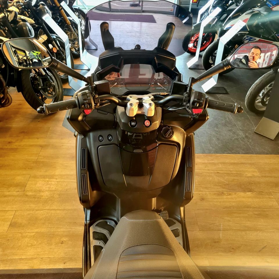 PEUGEOT METROPOLIS 400 GT 4