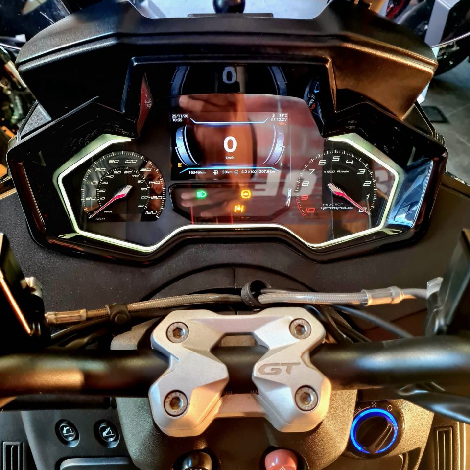 PEUGEOT METROPOLIS 400 GT 4