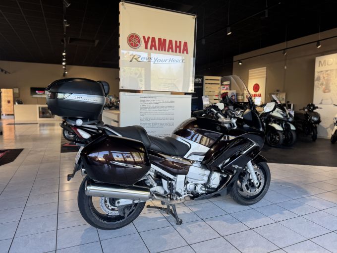 YAMAHA FJR 1300 ABS 4