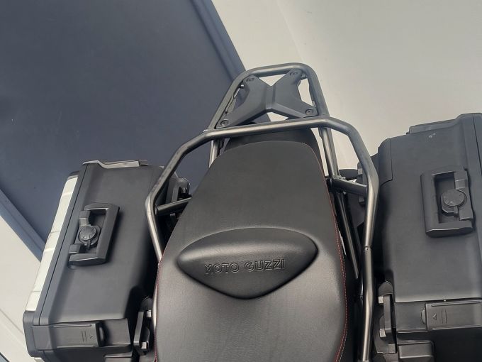 MOTO GUZZI V85 TT TRAVEL PACK 850 4