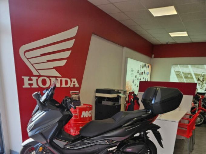 HONDA FORZA 125 ABS 4