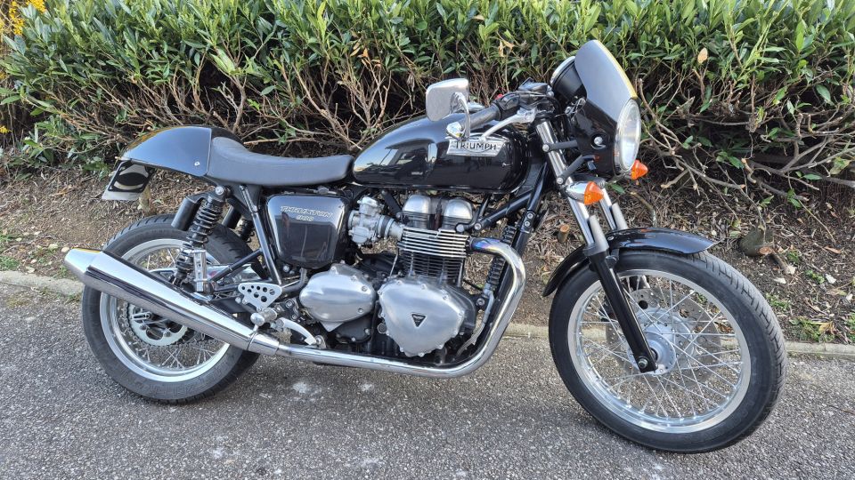 TRIUMPH THRUXTON 900 FI 4