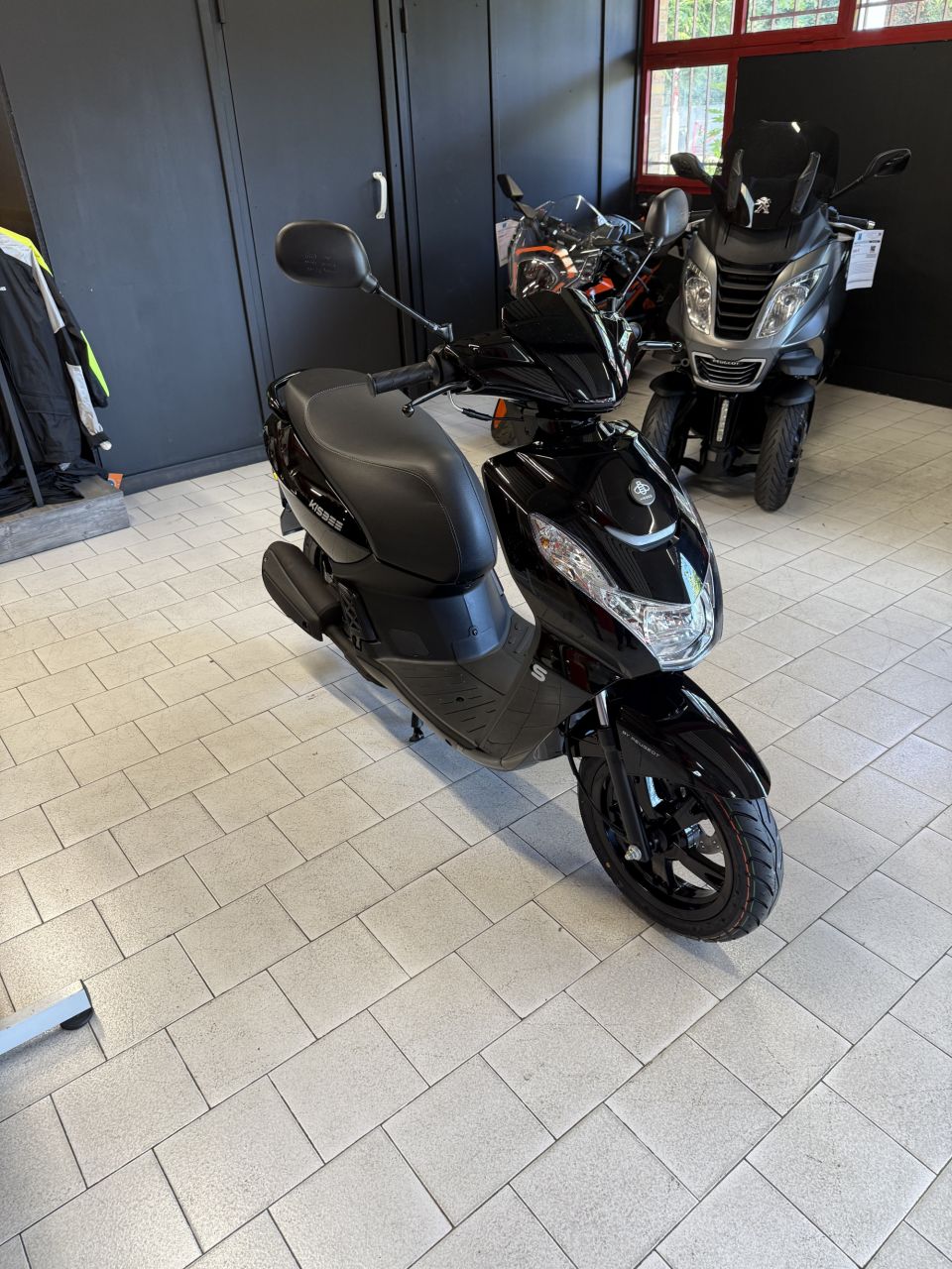 PEUGEOT Kisbee 50 4T Active 4