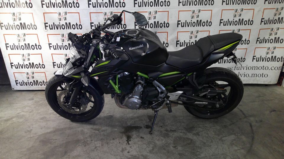 KAWASAKI Z 650 4