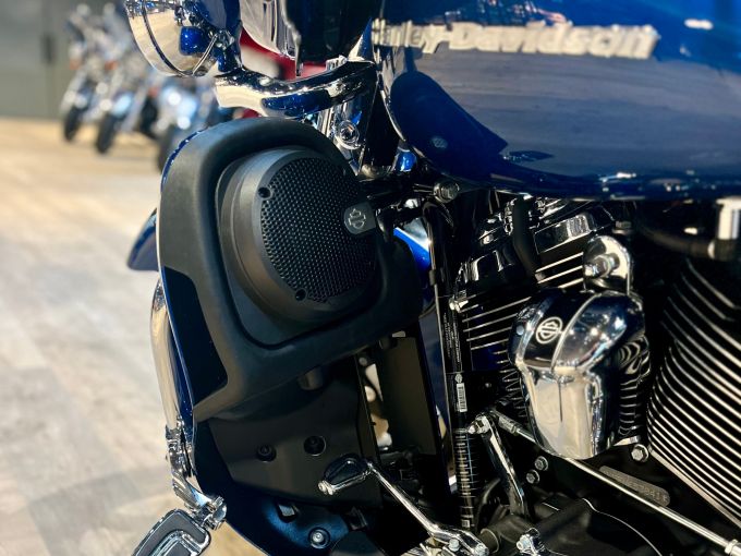 HARLEY-DAVIDSON TOURING ELECTRA GLIDE 1868 ULTRA LIMITED 4