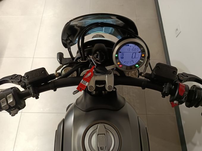 DUCATI SCRAMBLER 4