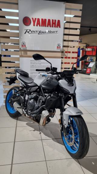 YAMAHA MT-07 Y-AMT - 2025