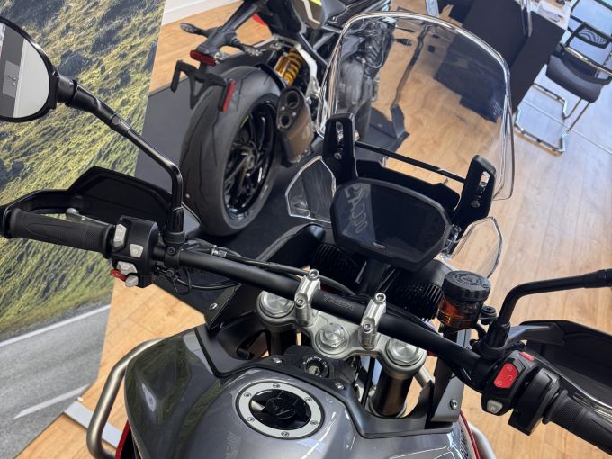 TRIUMPH TIGER 850 SPORT 4