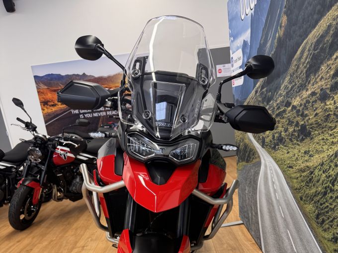 TRIUMPH TIGER 850 SPORT 4
