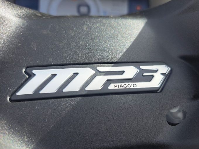 PIAGGIO MP3 400 HPE SPORT ABS ASR 4
