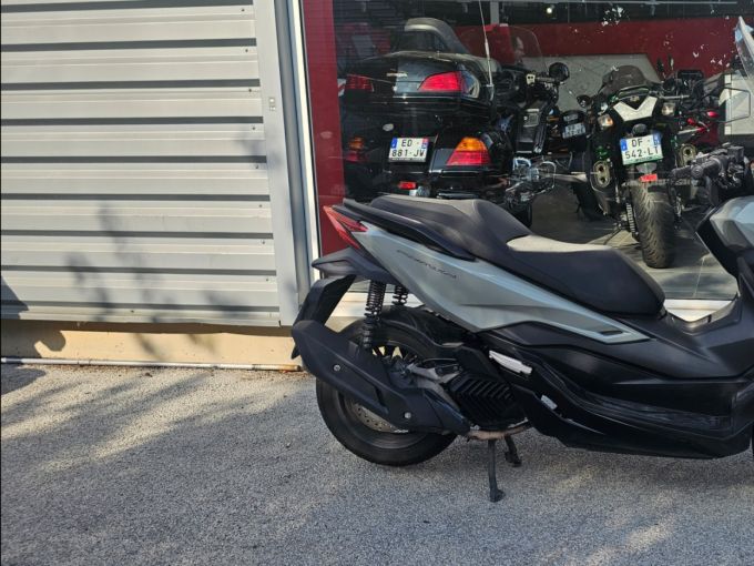 HONDA NSS FORZA 125 4