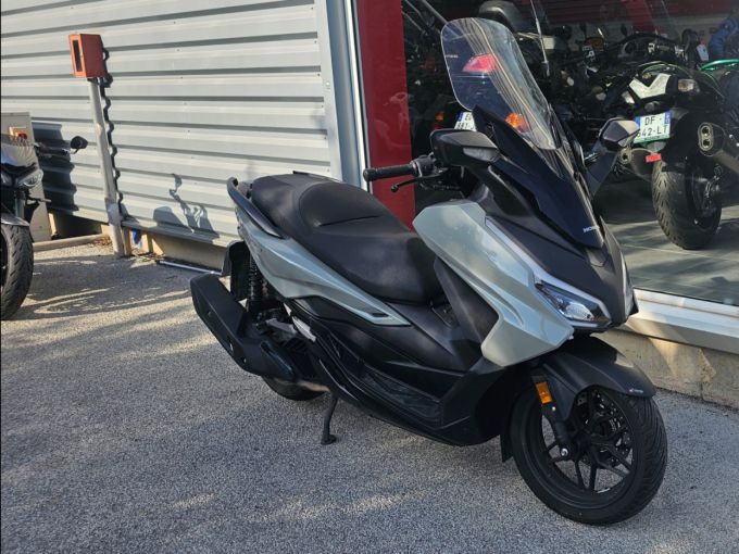 HONDA NSS FORZA 125 4