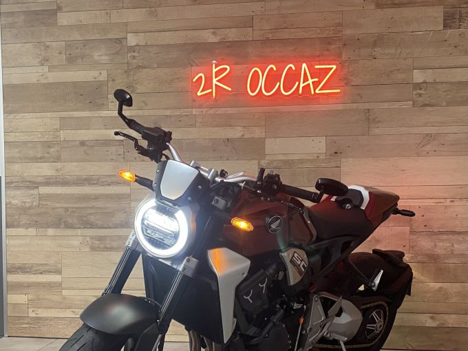 HONDA CB 1000 RA 4