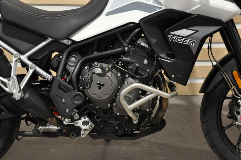 TRIUMPH Tiger 900 GT PRO 4