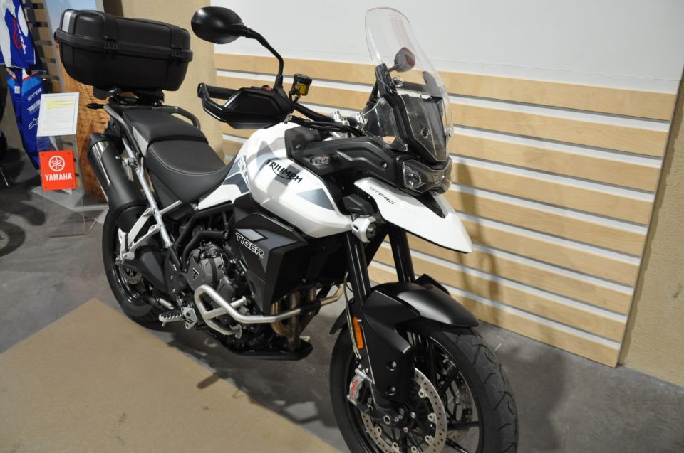 TRIUMPH Tiger 900 GT PRO 4