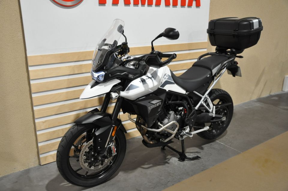 TRIUMPH Tiger 900 GT PRO 4