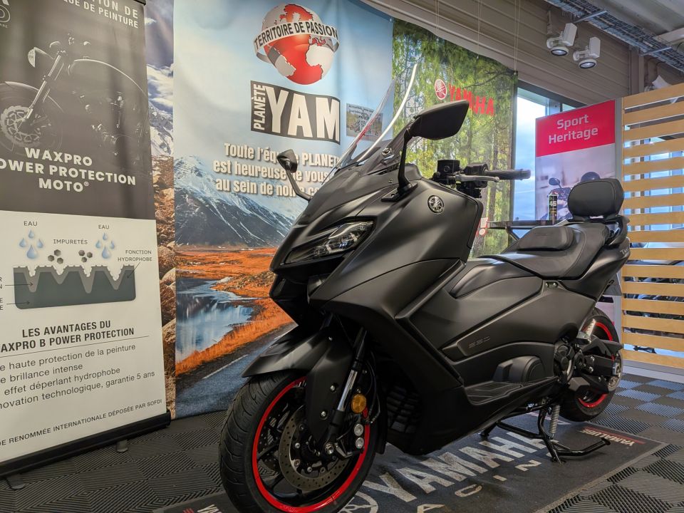 YAMAHA XP T-MAX 560 4