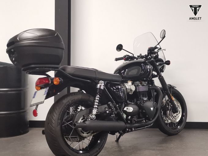 TRIUMPH Bonneville T120 Black 4
