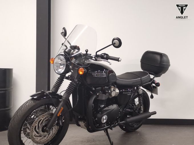 TRIUMPH Bonneville T120 Black 4
