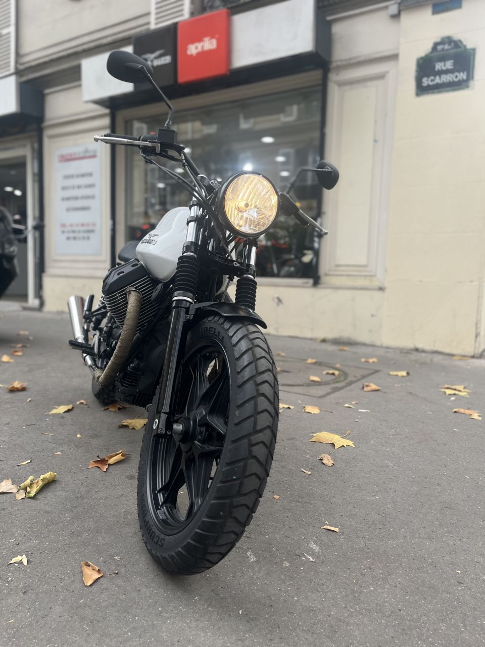 MOTO GUZZI V7 II STONE 4