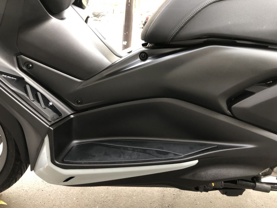 YAMAHA XMAX 125 TECH MAX+ 4