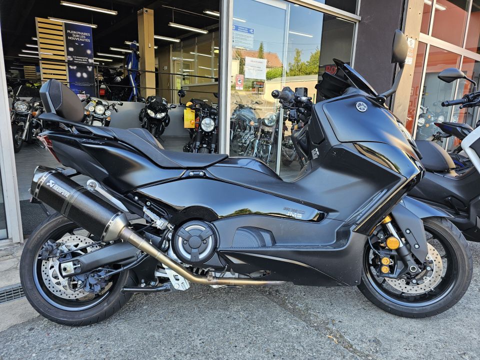 YAMAHA XP T-MAX 560 TECH MAX 4