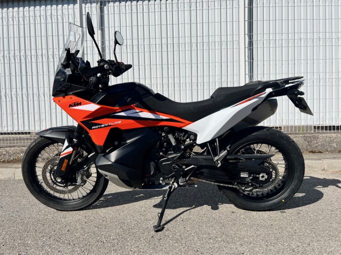 KTM 890 ADVENTURE 4