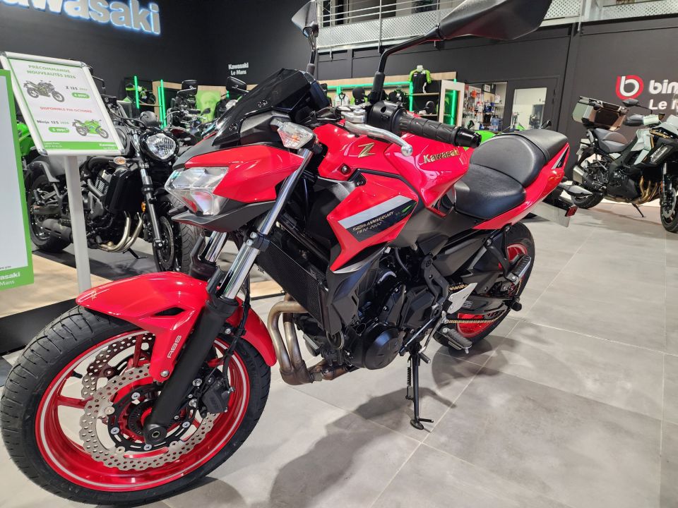 KAWASAKI Z 650 (47.5CV) 4