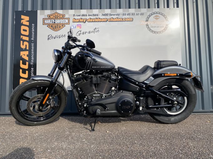 HARLEY-DAVIDSON SOFTAIL STREET BOB 1868 4