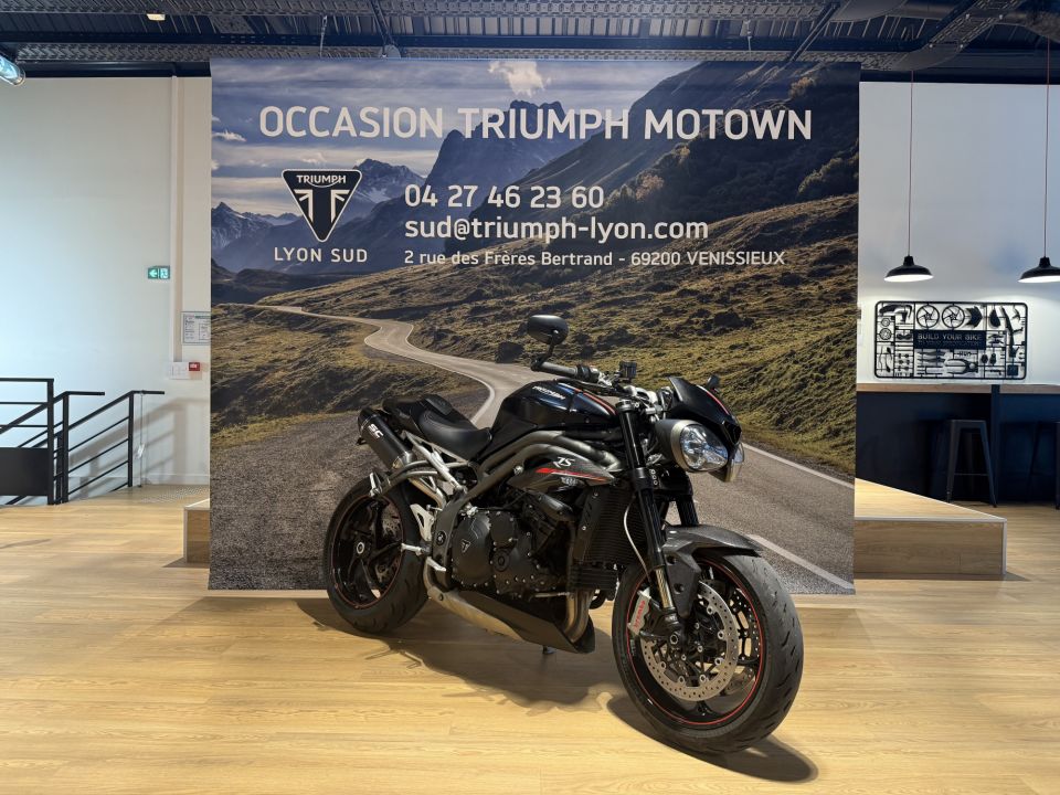 TRIUMPH SPEED TRIPLE 1050 RS 4