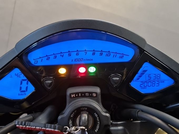 HONDA CB 1000 R ABS 4