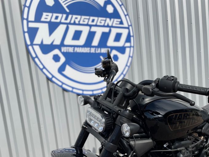HARLEY-DAVIDSON SPORTSTER 1250 S 4