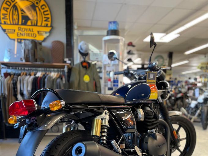 ROYAL ENFIELD 650 INTERCEPTOR 4