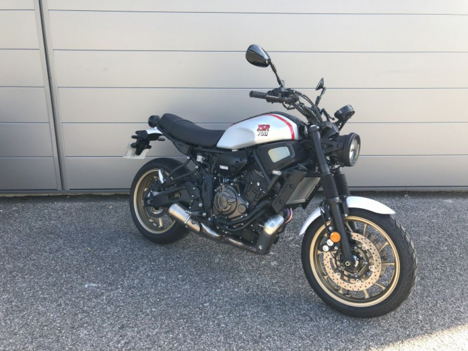YAMAHA XSR 700 4