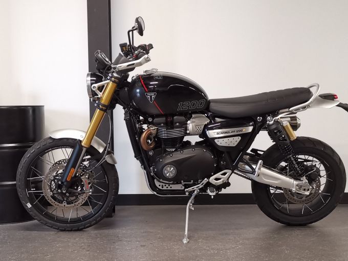 TRIUMPH SCRAMBLER 1200 XE 4