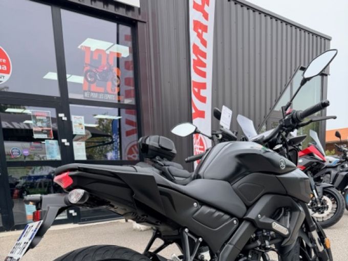 YAMAHA MT-125 ABS 4