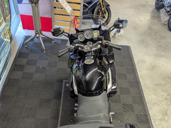 YAMAHA FJR 1300 ABS 4