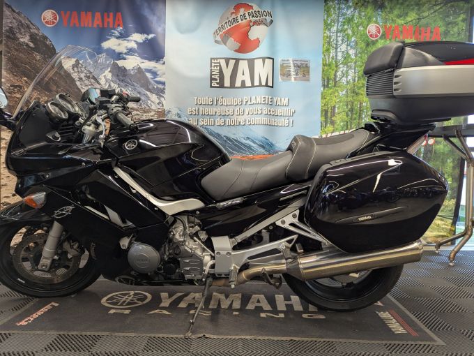 YAMAHA FJR 1300 ABS 4