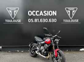 TRIUMPH TRIDENT 660 - 2025