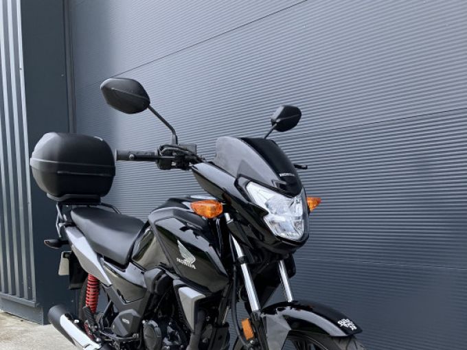 HONDA CBF125M 4