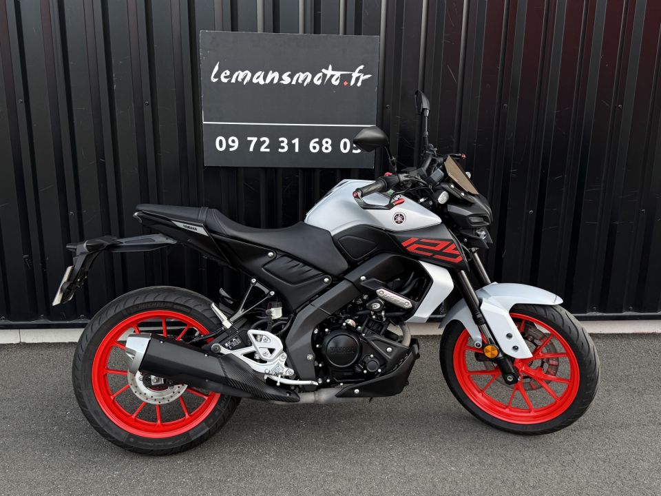 YAMAHA MT-125 ABS 4