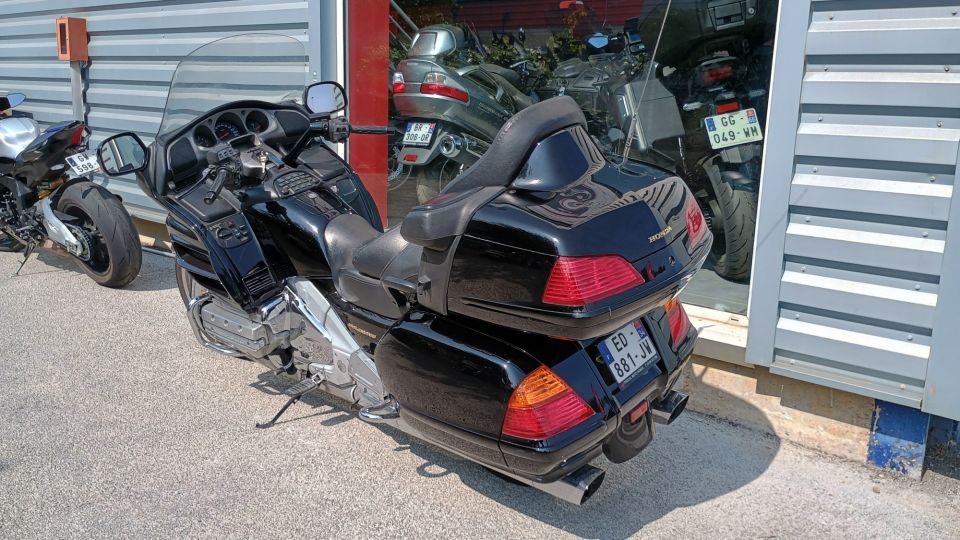 HONDA GL1800 GOLDWING 4