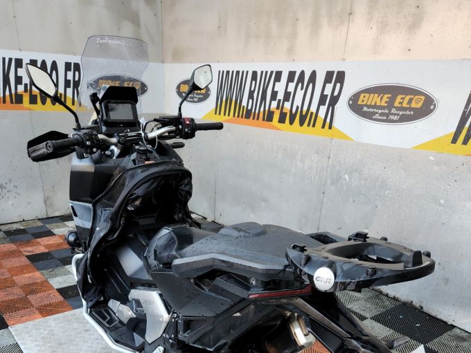 HONDA X-ADV 4