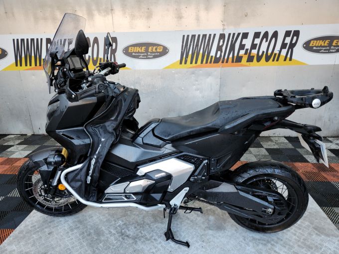 HONDA X-ADV 4