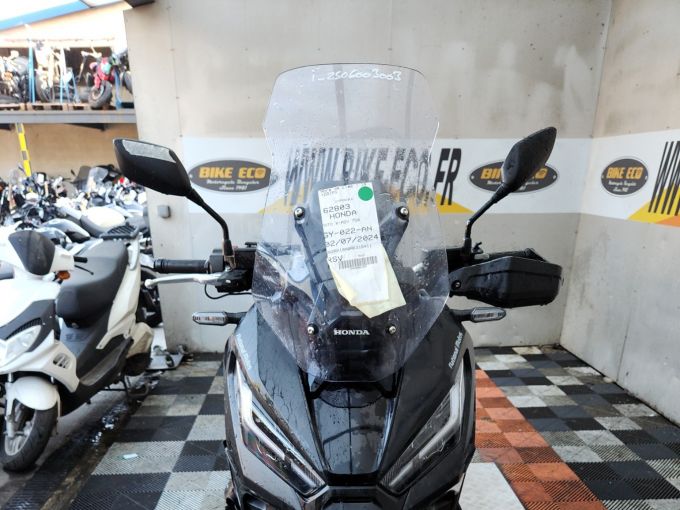 HONDA X-ADV 4