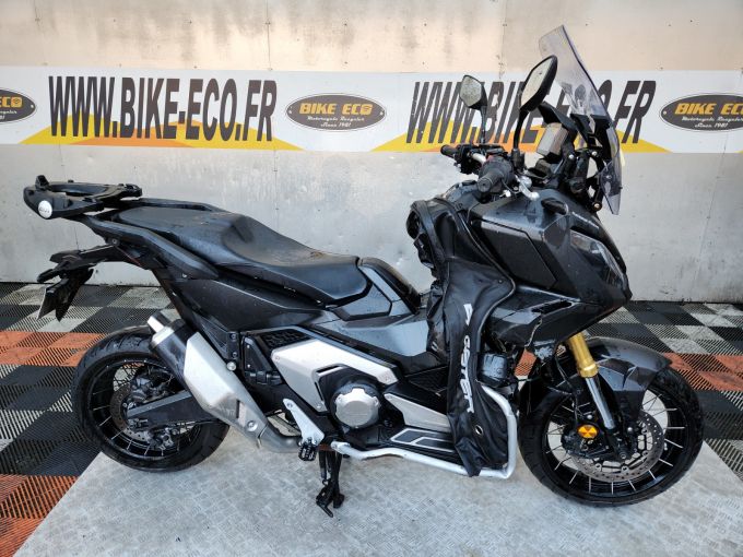HONDA X-ADV 4