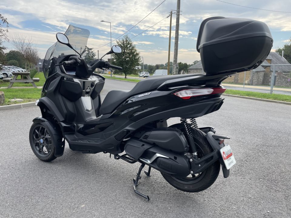 PIAGGIO MP3 400 HPE ABS ASR 4